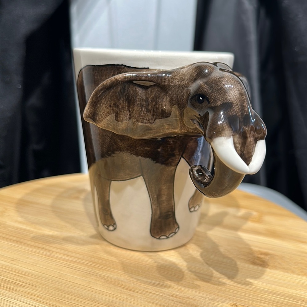 World Market 3D Elephant Trunk Tusks Handle White Ceramic Coffee Mug Cup 12 oz